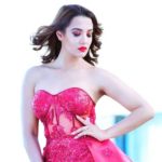 कान्स फिल्म फेस्टिभलमा प्रियंका:हेर्नुहोस