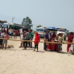 स्थानीयद्धारा आज पनि मोहनापुल -अत्तरिया ६ लेन सडक बन्द