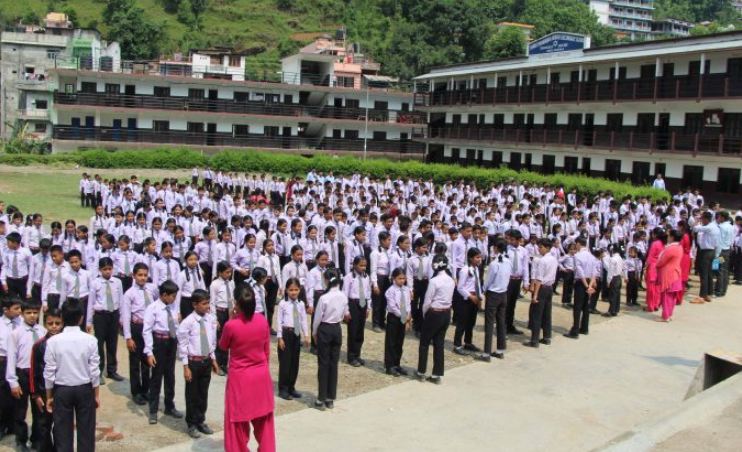 ४४ वर्षदेखि ‘रोल नम्बर १३’ नलेखिएको विद्यालय, यस्ताे छ कारण