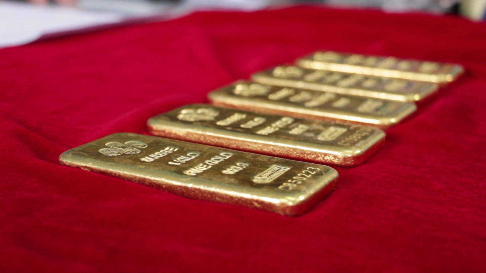 सुनको मूल्य हालसम्मकै उच्च, तोलाकै २ लाख ३० हजार माथि