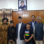 प्रधानमन्त्रीले भेटे आयुष र प्रितम, भाटभटेनीमा गराए सपिङ