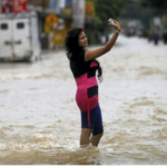 सेल्फी कि स्वार्थीः  कता मोडिदैछ समाज ?