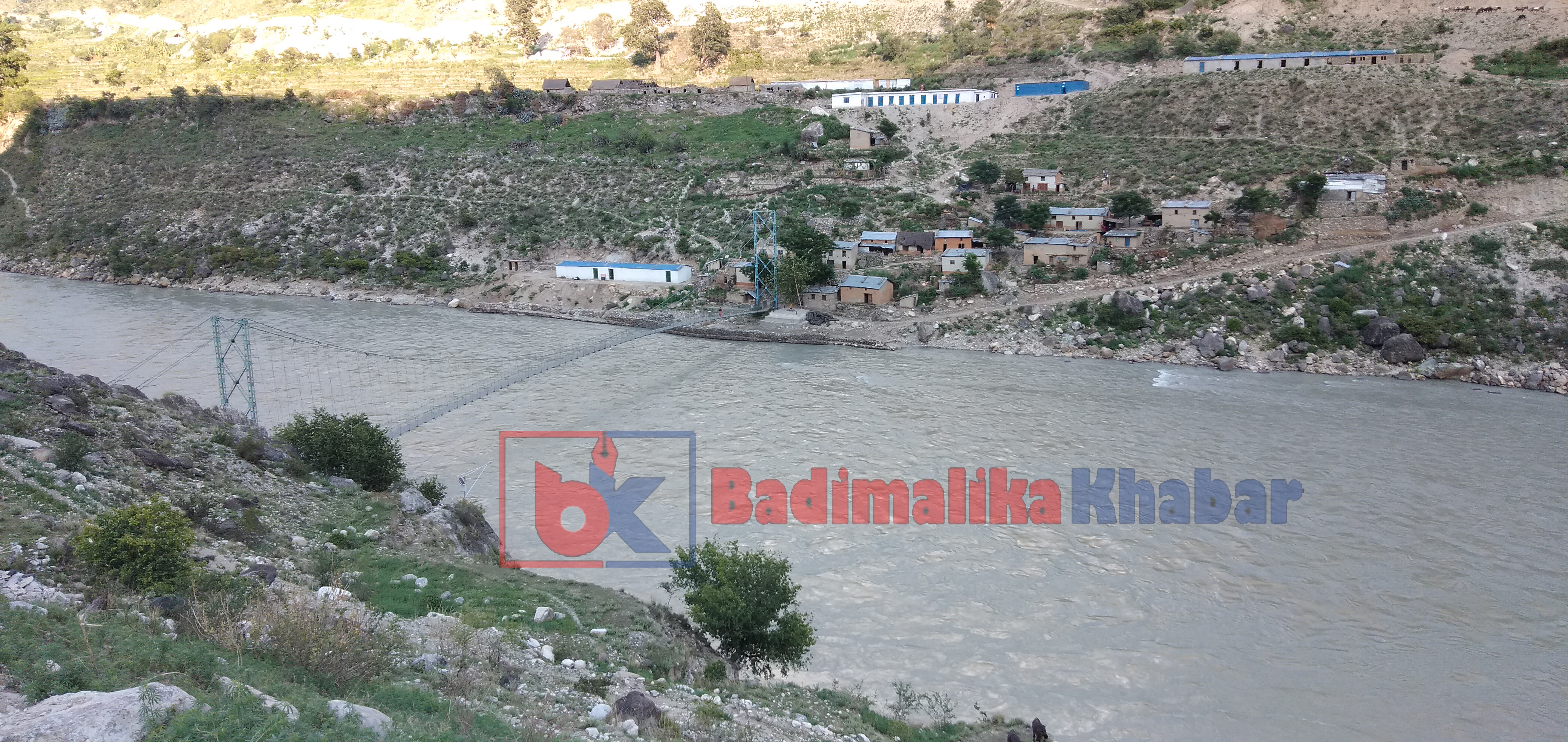 कर्णालि नदिमा फेरी बन्दै, ६ महिना भित्र यातायात सञ्चालन हुने