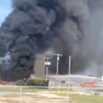 अवतरण गर्ने क्रममा विमानमा आगलागी १० जनाको मृत्यु