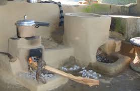 १ सय ५ परिवारलाई धुवारहित चुलो बितरण