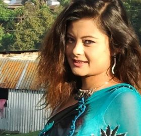 ‘फटाह फणिन्द्रे’ मा सुम्मा हिरोइन