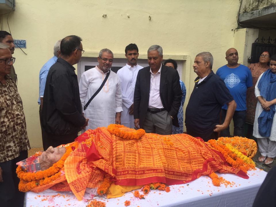 अस्ताए वरिष्ठ साहित्यकार दीक्षित