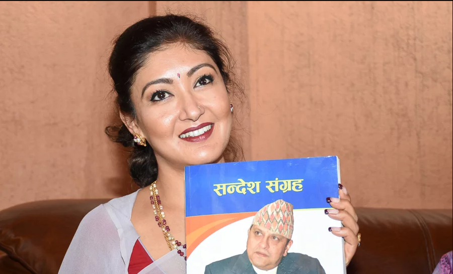 पूर्वराजा शाहको पुस्तक बिक्रीको रकम सामाजिक कार्यमा