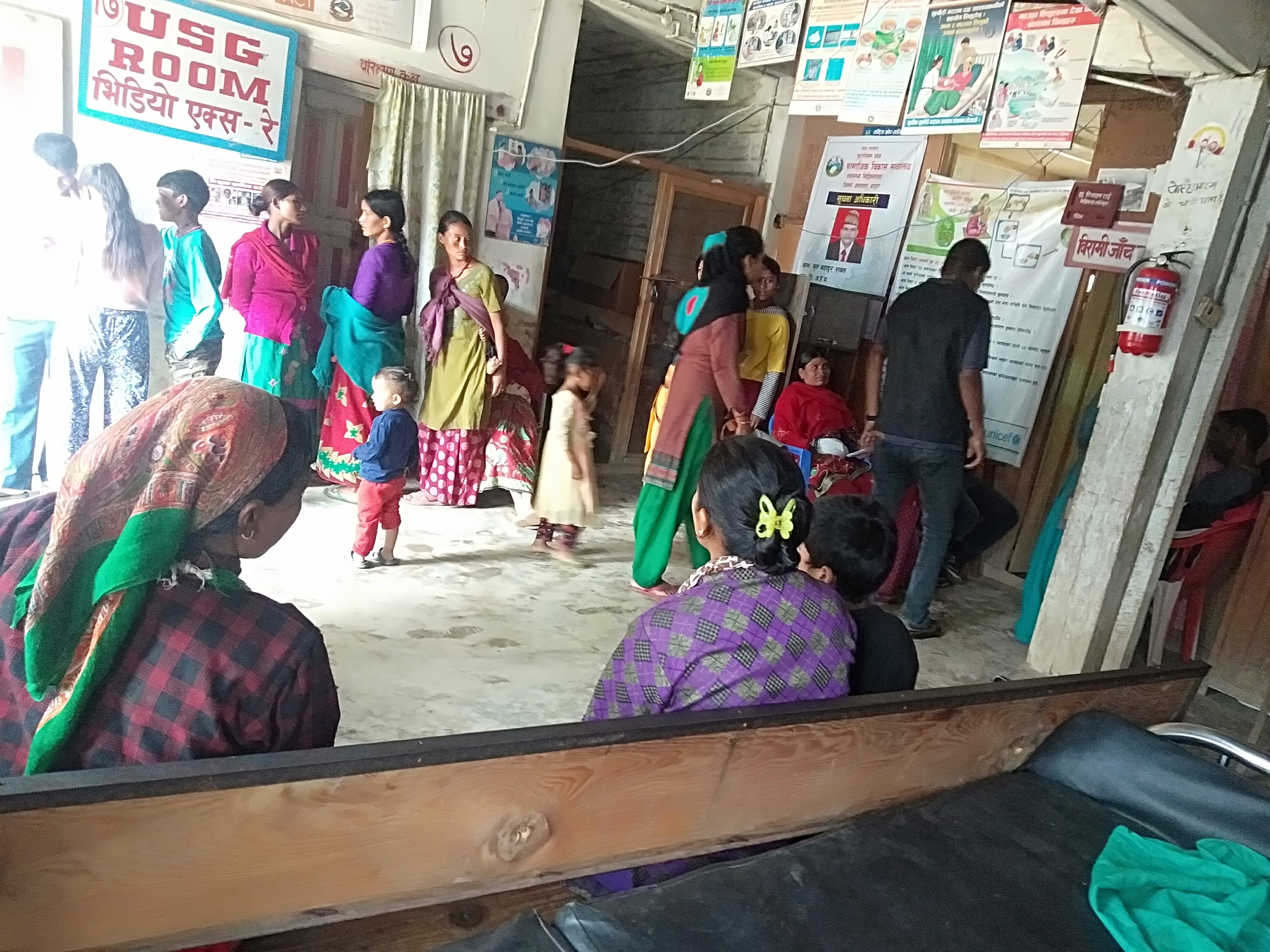 जिल्ला अस्पतालमा बिरामीको चाप