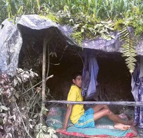 बारीमै टहरा, रातभर पहरा