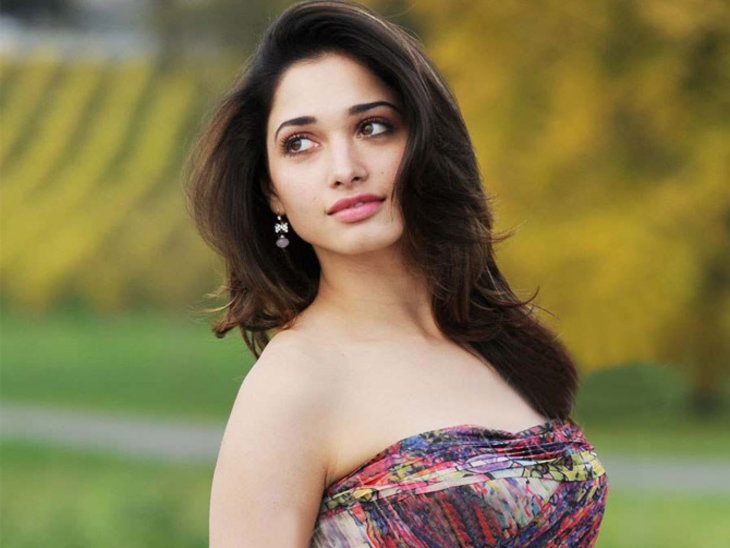 भारतीय अभिनेत्री तमन्ना भाटियाकी आमा ज्वाइँको खोजीमा