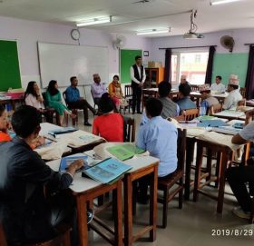 शैक्षिक गुणस्तर सुधार्न शिक्षकलाई तालिम