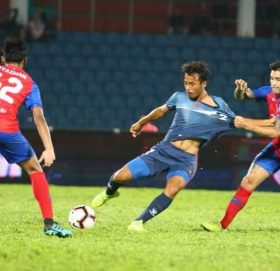 भुटानविरुद्ध भिड्दै नेपाल