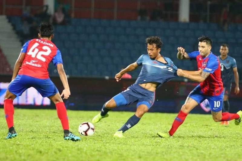 भुटानविरुद्ध भिड्दै नेपाल