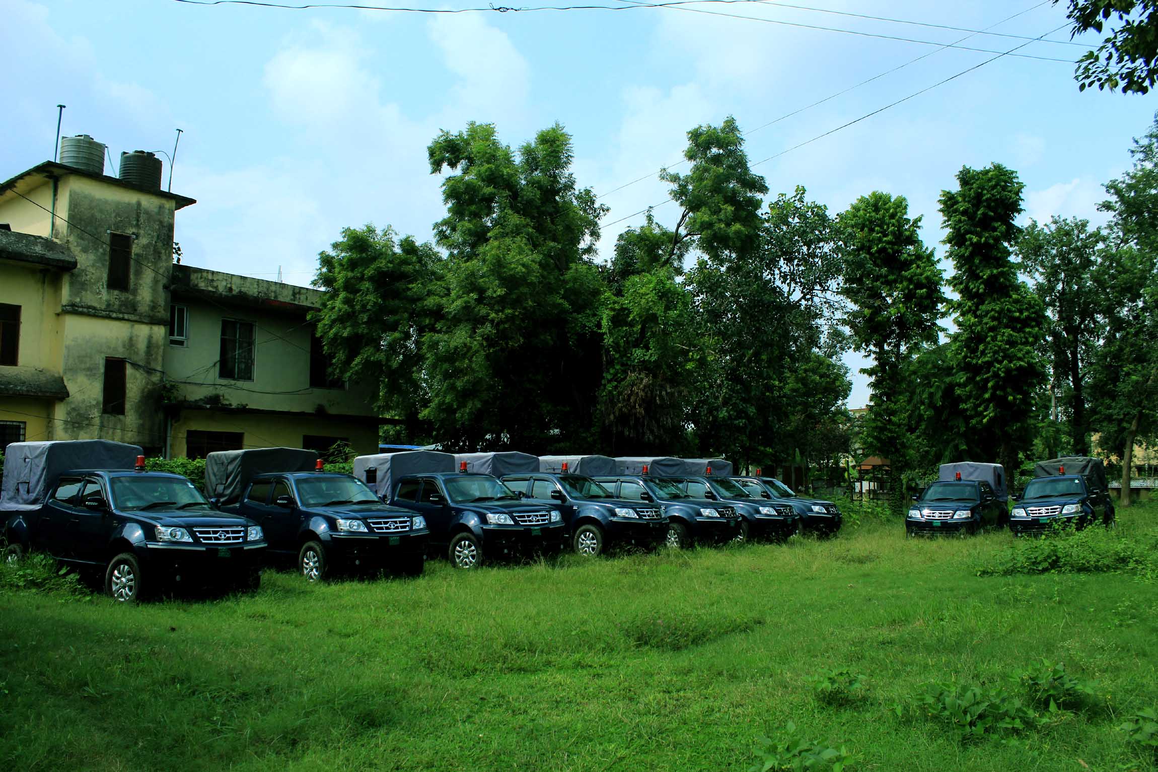 प्रहरीलाई गाडी अभाव : प्रदेश सरकारले किनेको गाडी वितरण भएन