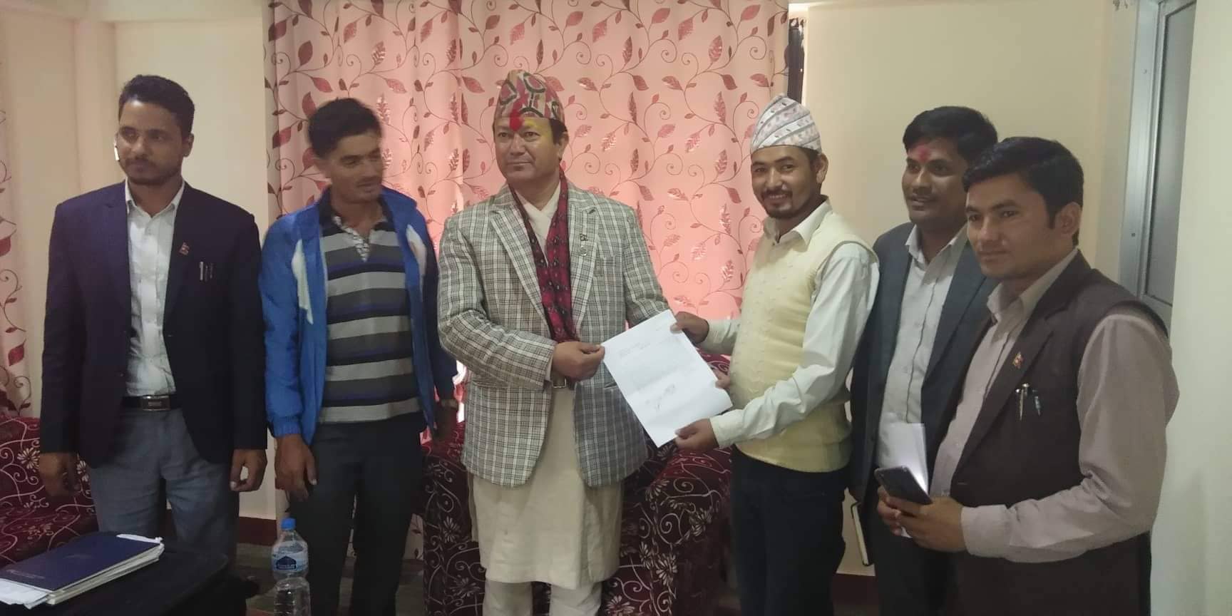 नागरिक समाजद्धारा सडक बनाउन दवाव