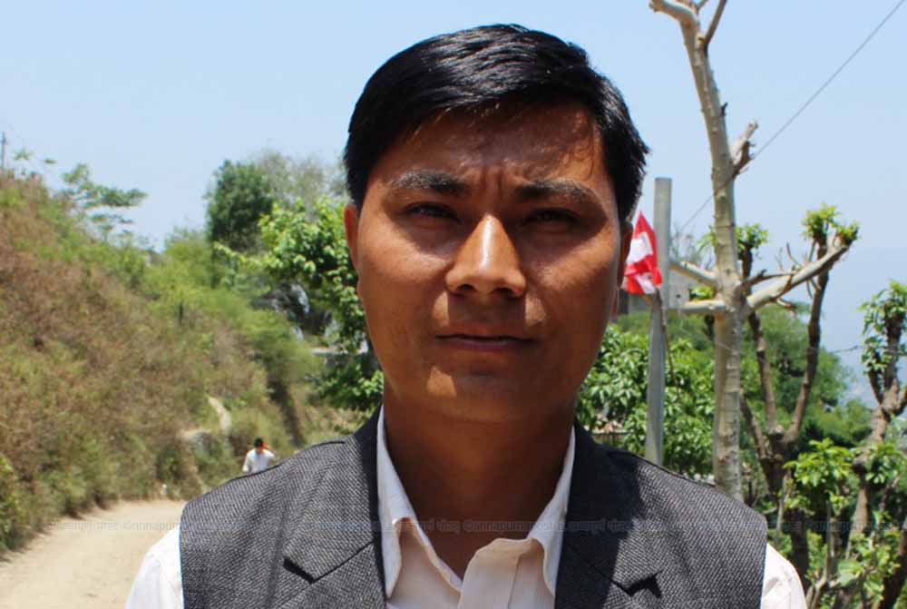 बहुविवाहको मुद्दामा गाउँपालिका अध्यक्ष प्रहरी हिरासतमा