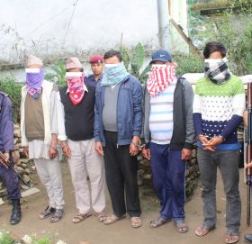 वडा सचिव र दुई जना शिक्षक सहित पाँच जुवाडे पक्राउ