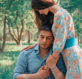 ‘प्रेममा परेपछि पुरुष तर्सन थाल्छ, स्त्री खतरा मोल्न तयार हुन्छे’