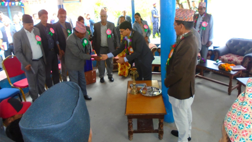 बझाङ विकासको समीक्षा : तीब्बत नाका खोल्नेदेखि जडिबुटी प्रशोधनसम्म