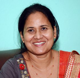 ‘धनी र प्रतिष्ठित घरका महिला पनि गरिब छन्’
