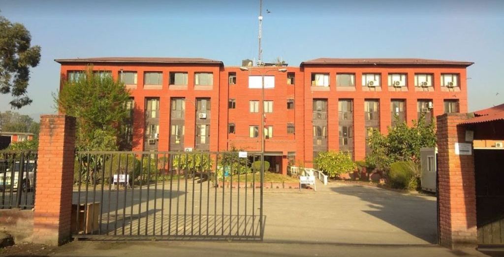 दरबन्दी नै नभएका स्थानमा समायोजन भएका कर्मचारीलाई पनि हाजिर गराउन स्वास्थ्य मन्त्रालयको परिपत्र