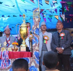 प्रथम मेयरकपमा  कर्मचारीले जिते भाले बाजी