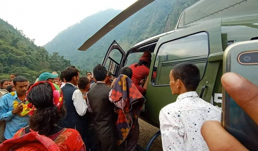 बैतडीमा सुत्केरीलाई म्याद नाघेको औषधी, धन्न सेनाको हेलीकोप्टरले ज्यान जोगायो