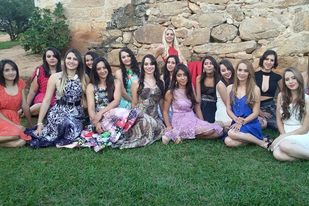 केटाको खडेरी लागेपछि सामूहिक बिहेको अपिल गर्दै सुन्दरीहरु