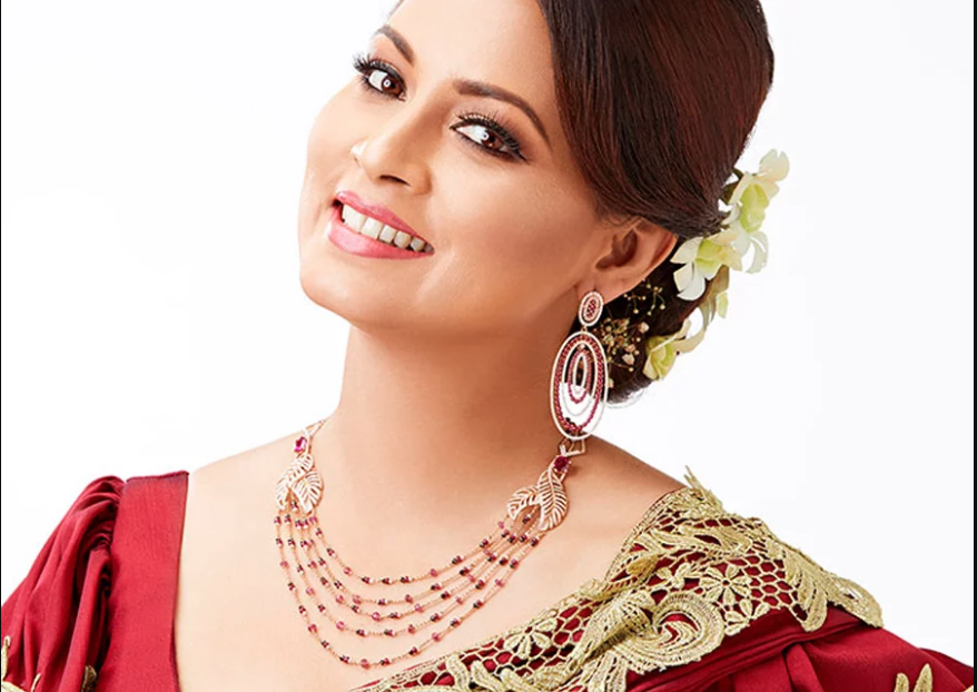 सामान्य गहनाले पनि बढाउँछ सौन्दर्य