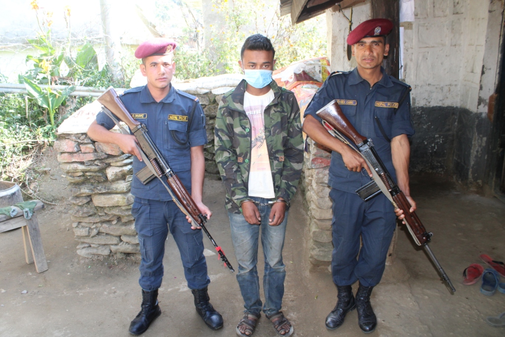 प्रहरीको इमरजेन्सी नम्बर (१००) मा फोन गरी गाली गलौच गर्ने एकजना पक्राउ