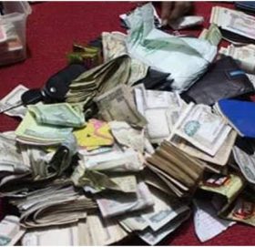 बाजुराको गौमुल गाउँपालिकाबाट नगद रूपैँया सहित ११ जना जुवाडे पक्राउ