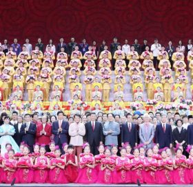 चिनियाँ कम्युनिष्ट शासनको ७० वर्षगाँठ, बेइजिङमा भव्य कार्यक्रम