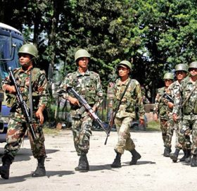 सी चिनफिङको नेपाल भ्रमणः ५ हजार सेना हतियारसहित सड्कमा