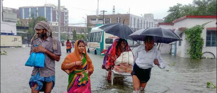 अत्यधिक बर्षाका कारण उत्तर प्रदेशमा १५ को मृत्यु