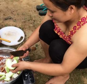 दैनिक एकै किसिमको खाना खाँदा स्वास्थ्यमा यस्तो असर पर्छ जान्नुहोस