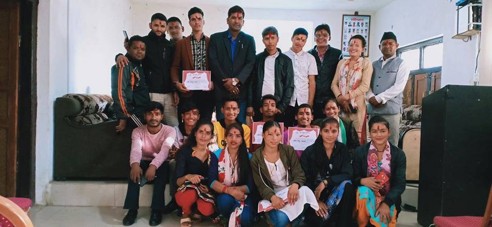 गजल वाचनमा उमेश पहिलो सद्भावका लागि शुभकामना आदान प्रदान