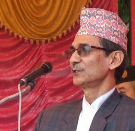 आफ्नै जग्गा किन्दै किसान