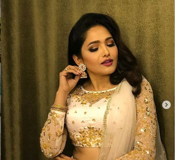 लभ म्यारिज गर्ने सपना भए पनि प्रेमी पाउन गाह्रो भो