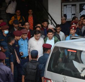 राष्ट्रका जिम्मेवार व्यक्तिहरु नै अपराधमा मुछिएपछि…