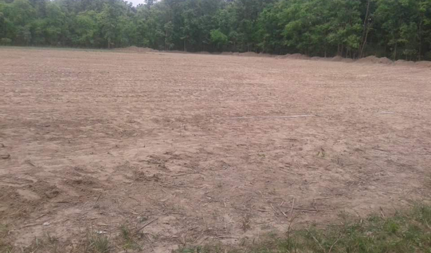 सुदूरपश्चिम सरकार डिजाईन स्टीमेट नगरी ३२ निर्वाचन क्षेत्रमा खेल मैदान निर्माण गर्दै