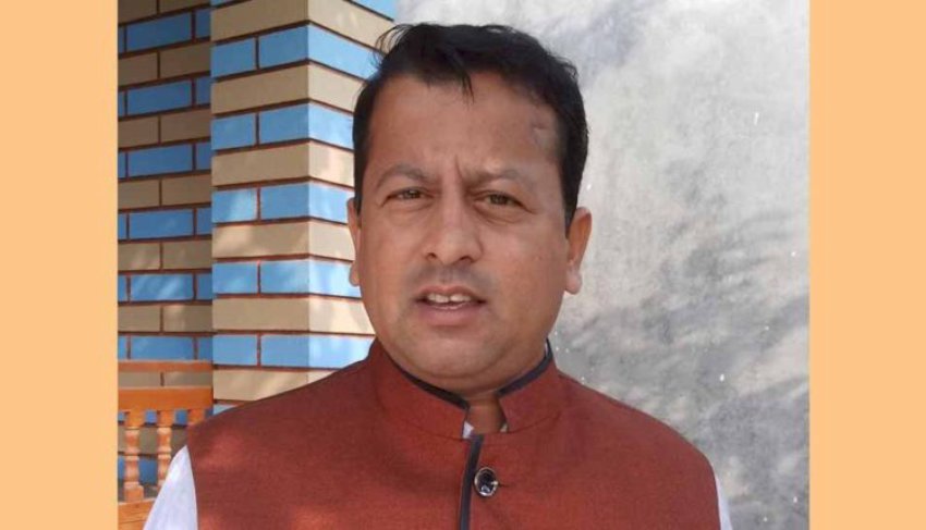 युवतिको कोठाको ढोका फोरेर बलात्कार गर्ने कांग्रेस नेता पक्राउ