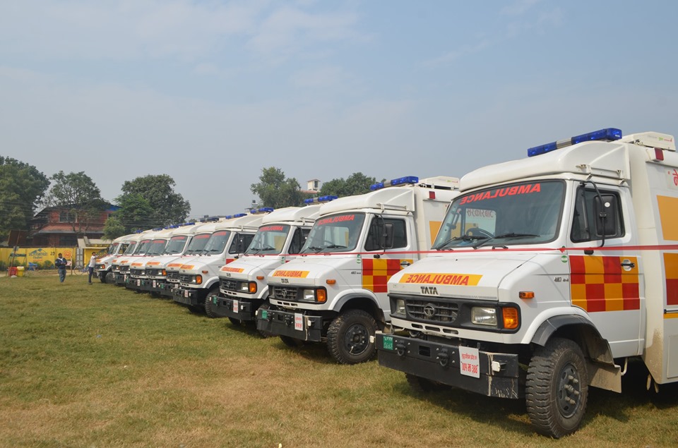 यसरी बितरण भयो १६ एम्बुलेन्स