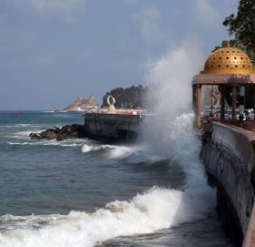 ओमानमा रहेका नेपालीलाई समुद्री किनारमा नजान आग्रह