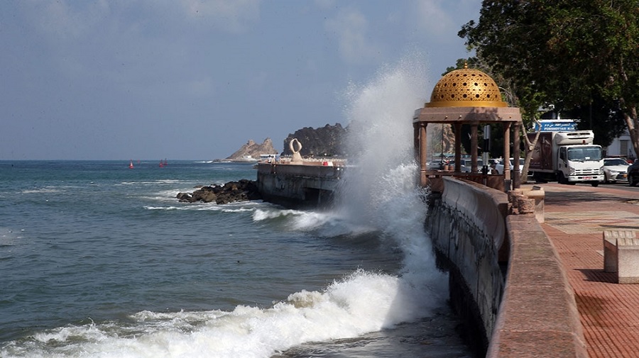 ओमानमा रहेका नेपालीलाई समुद्री किनारमा नजान आग्रह