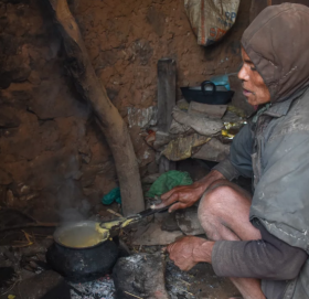 ओढारमा बस्न नपाउँदा दुःखी