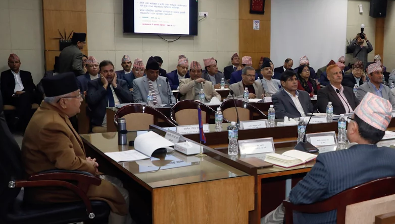 पुँजीगत खर्च सन्तोषजनक भएन, काम नगर्नेको ठेक्का खोस्न प्रधानमन्त्रीको निर्देशन