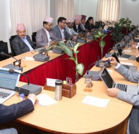 यी हुन् हटाइने र अवसर पाउने सम्भावित मन्त्री