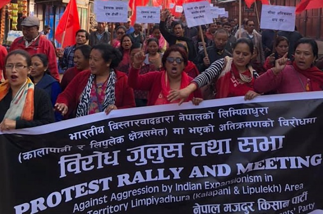भारतले नयाँ नक्सामा नेपाली भुमी राखेपछि नेमकिपाद्वारा बिरोध प्रदर्शन