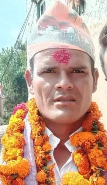 छतारामा २० मतले  नेकपाका वडा अध्यक्षमा मनराज बुढा बिजयी